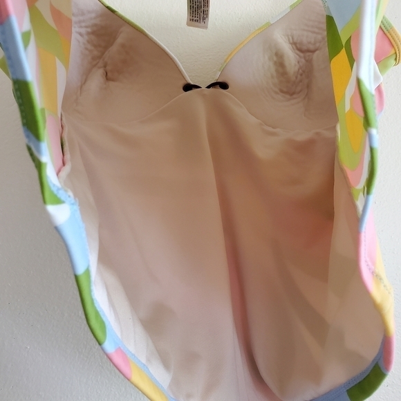 2/$20 Diane Poitiere Retro 70s Swimsuit Top - Picture 6 of 8